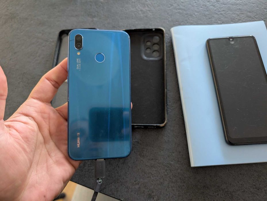 Samsung A33 + Huawei P20 Lite
