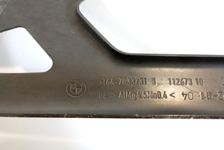 Suport far stanga 51647033731 BMW Seria 5 E60/E61