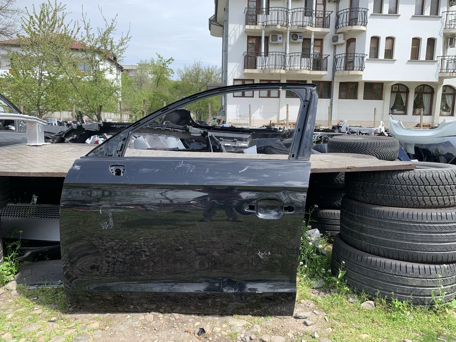 Врата Audi A1