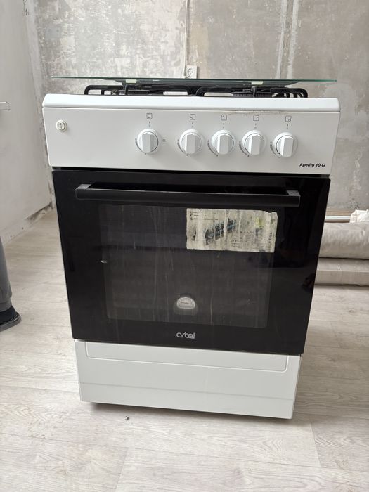 Продам газовую плиту