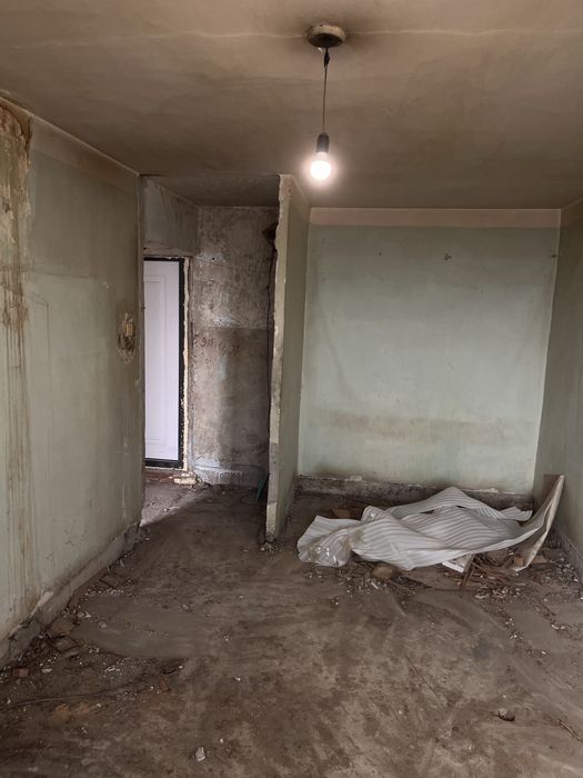 Продам квартиру, НЕУГЛОВАЯ