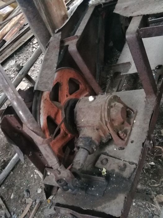 Продам трактор Т 25