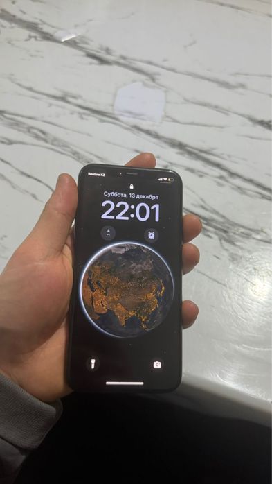 Айфон 11 про продам