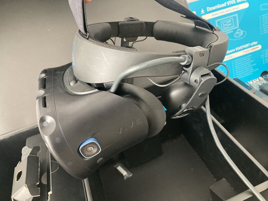 HTC VR Vive Cosmos Elite