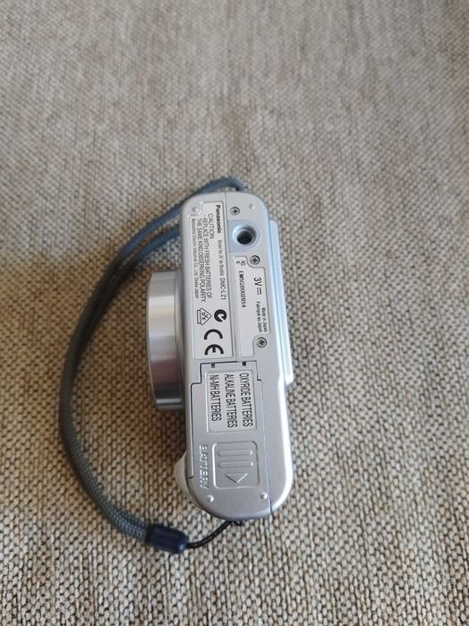 Camera foto digitala Panasonic Lumix DC-LZ1 Japan cu baterii AA