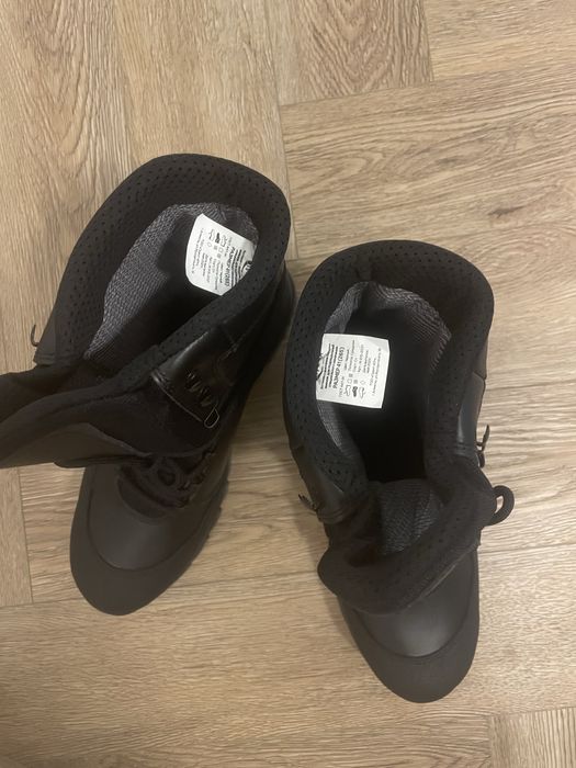 Продам новые Берцы