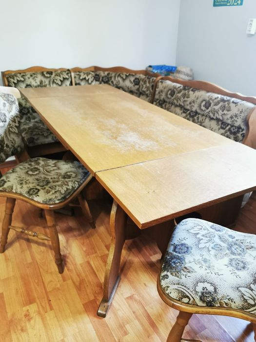 Colțar de bucătărie cu 2 scaune