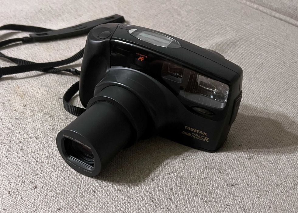 Aparat foto analog Pentax Zoom 105-R autofocus functional