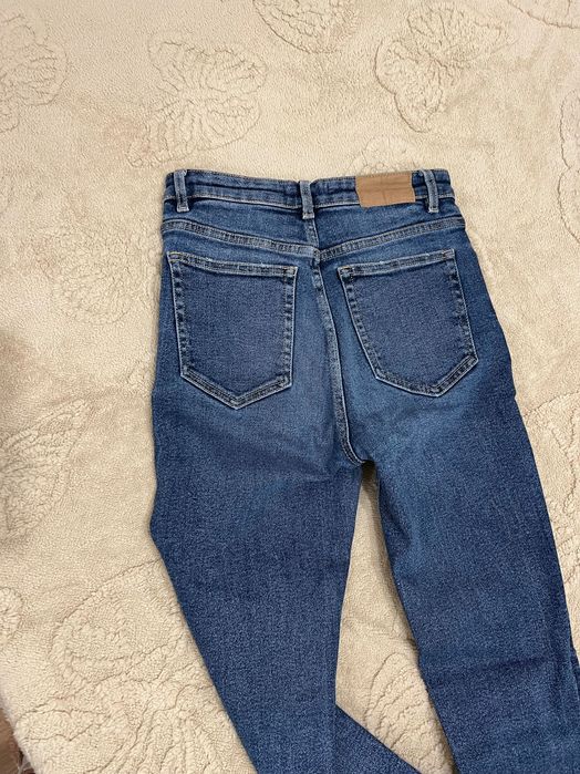 Дънки skinny fit ZARA