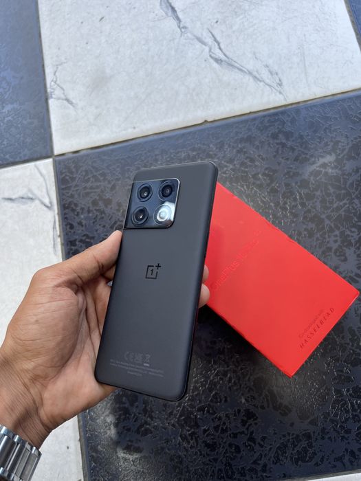 One plus 10 pro