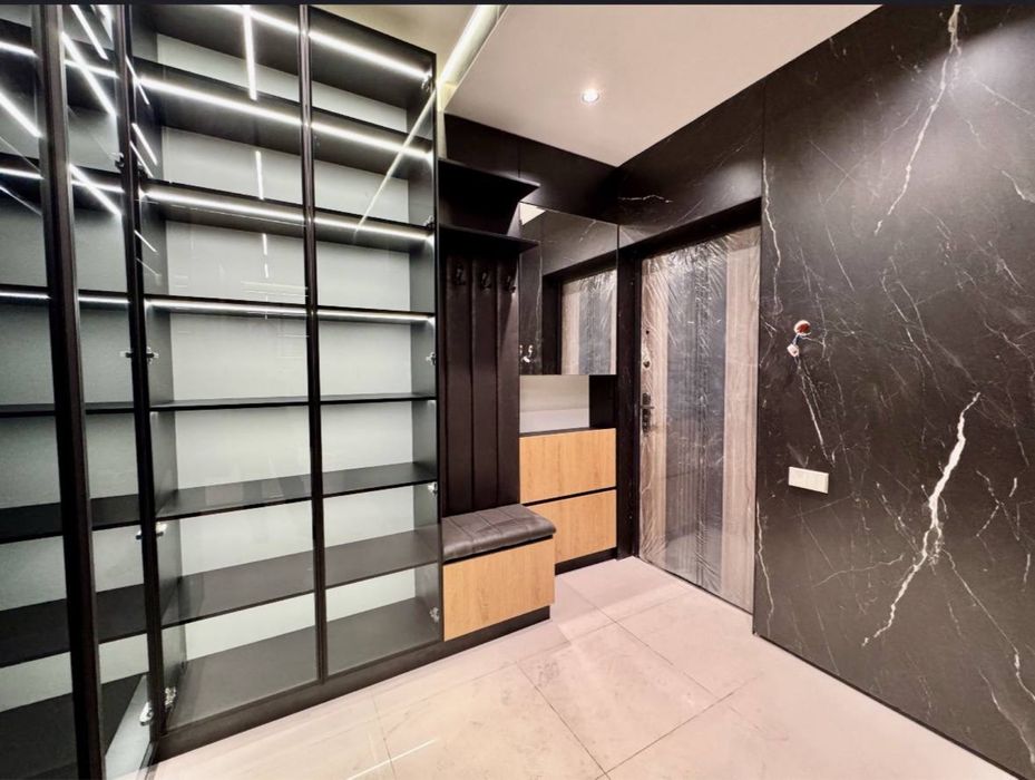 ЖК Саламатина 4/7/10 104м2 евро