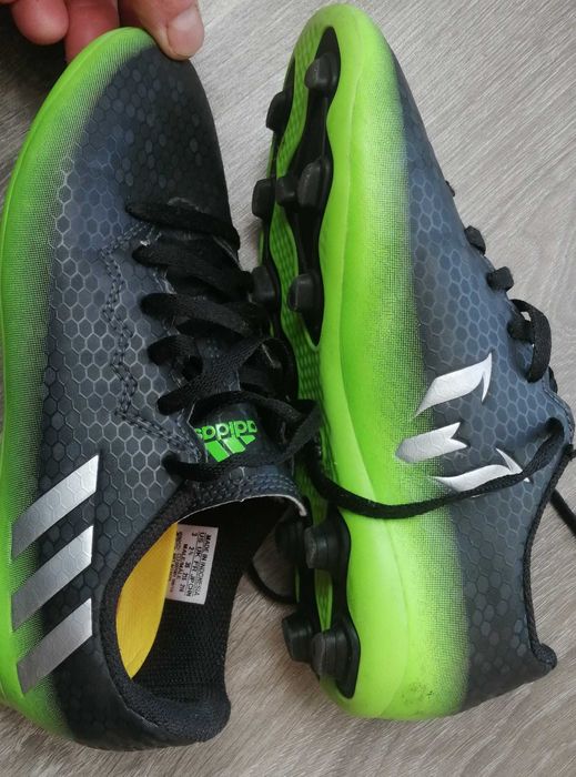 Детско-юношески обувки за футбол - 50%намаление