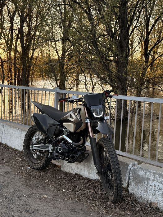 Продам SYCMCC 300 06