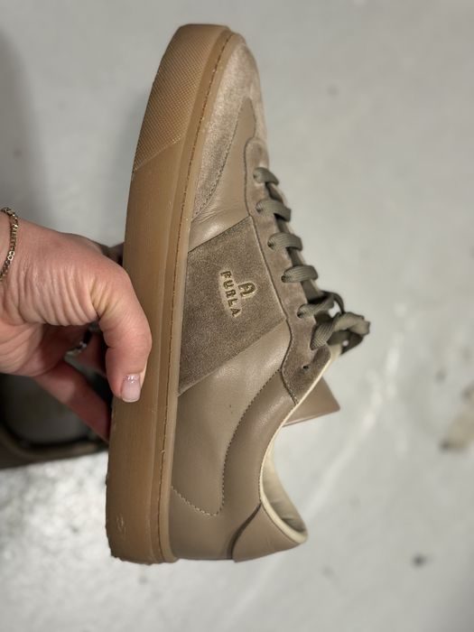 Sneakers Furla bej 40