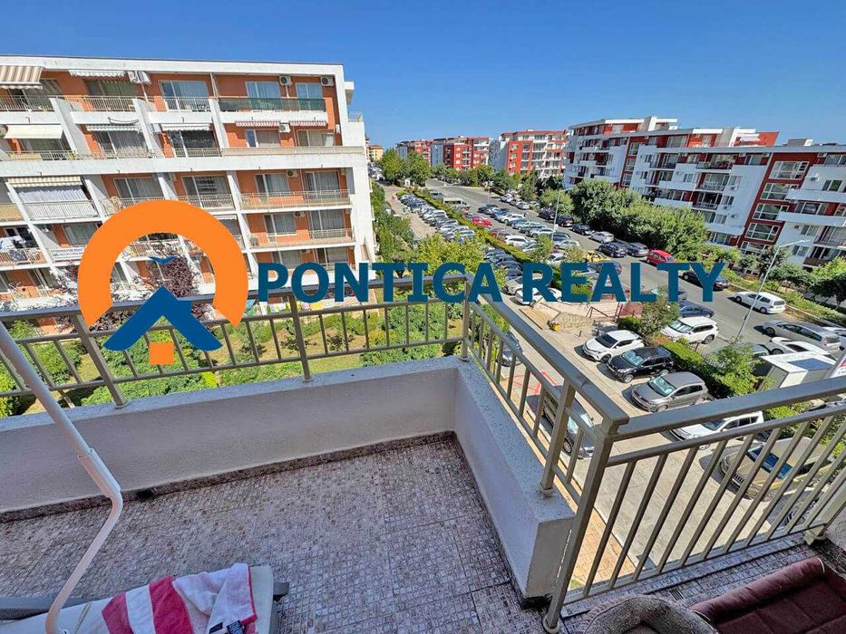 Продава се Тристаен апартамент в Свети Влас - 577 кв.м за 71 €/кв.м - Снимка #4