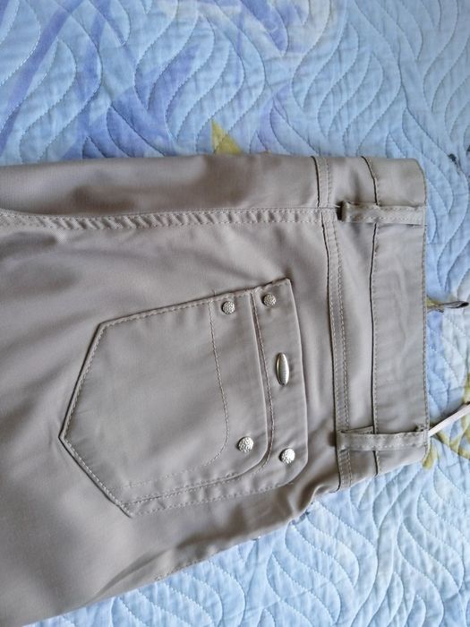 De vanzare pantaloni dama