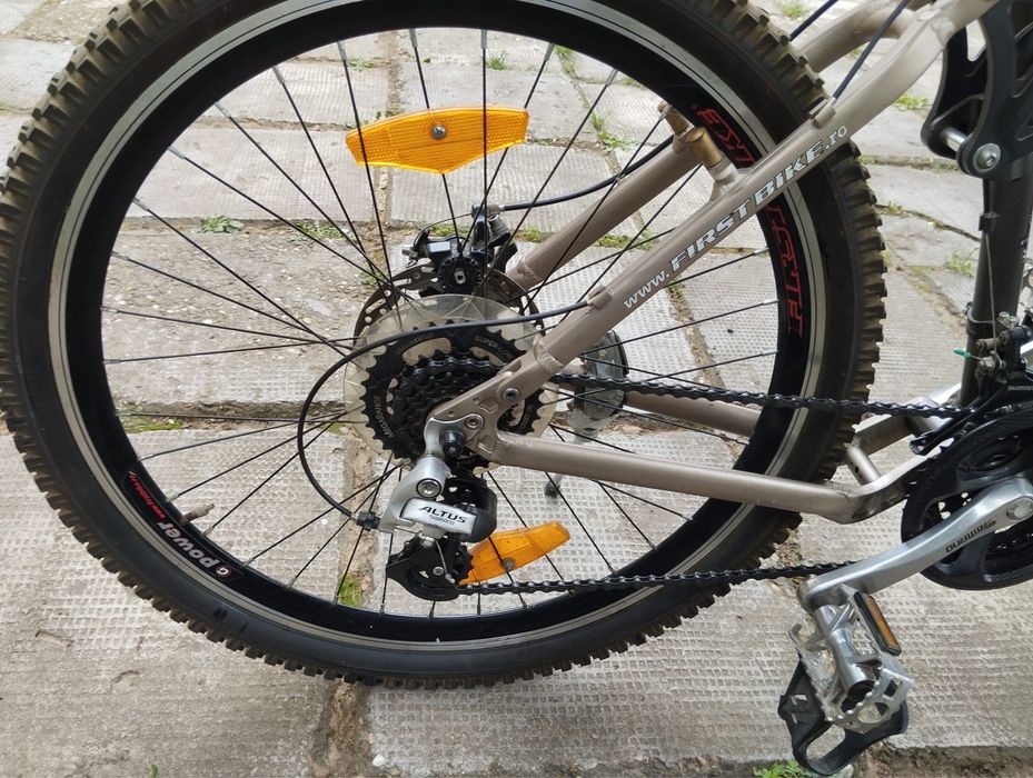 Bicicleta First Bike - Shimano