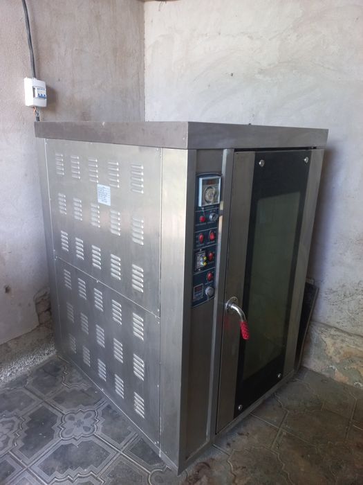 Продаётся печка кондитерский