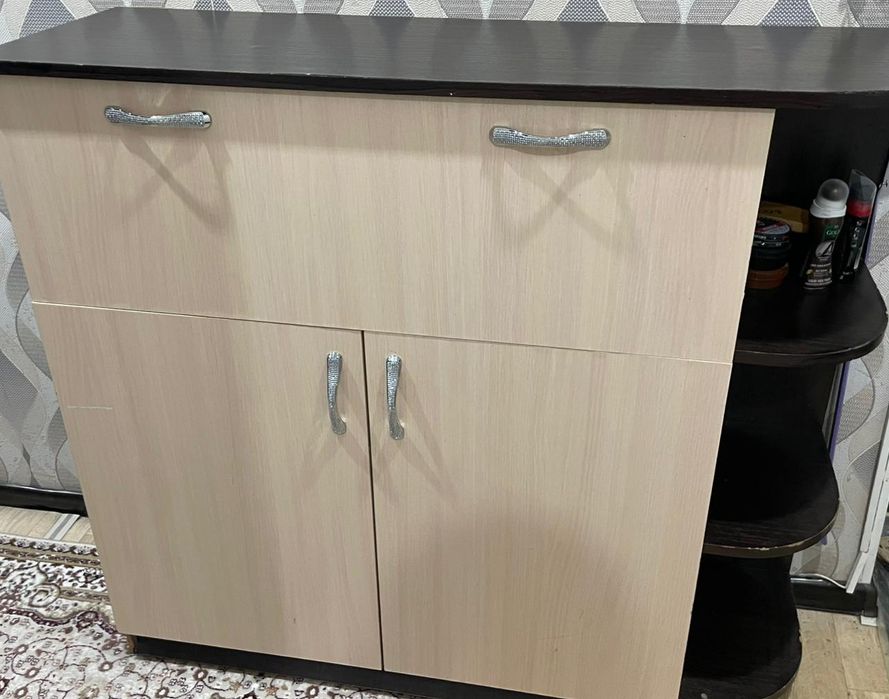 Срочно продам мебели