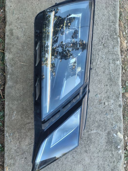 Far dreapta complet Skoda Octavia 3 facelift full led  fara prinderi rupte perfect funcțional