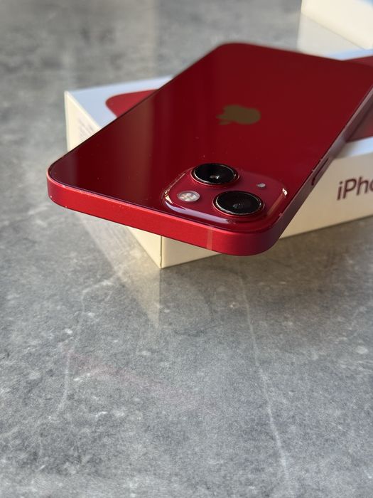iPhone 13 128GB Red Product