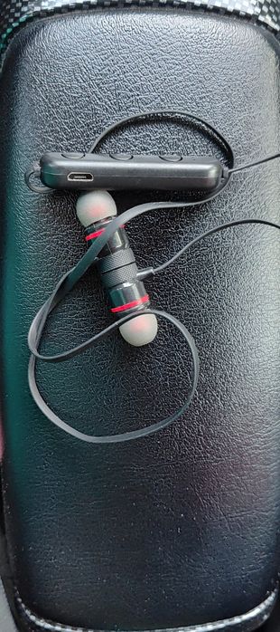 Căști wireless de vânzare