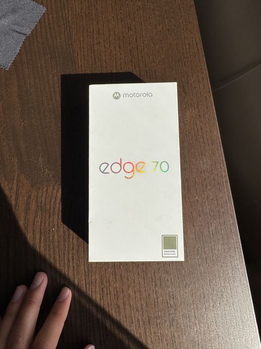 Motorola Edge 70 5G 12GB/512GB – НОВ – Bronze Green