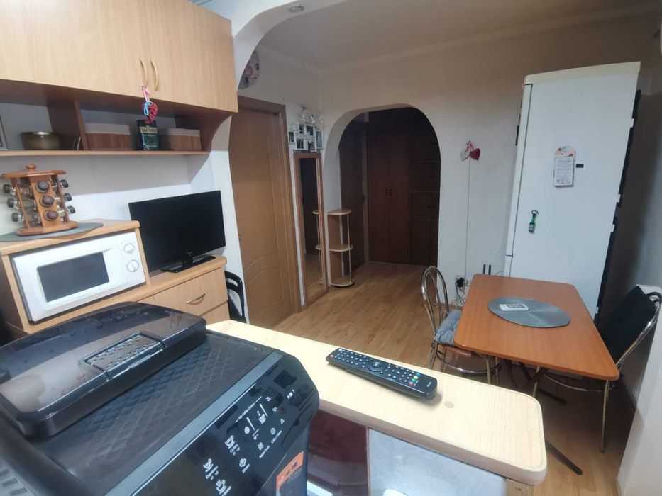 Vanzare apartament 3 camere