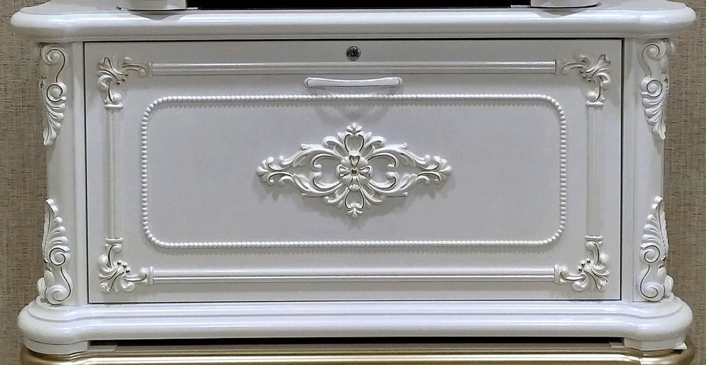 Империя сандиклари