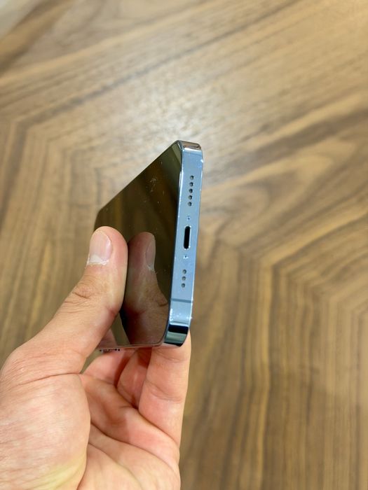 Продам iPhone 13 Pro, 256 ГБ