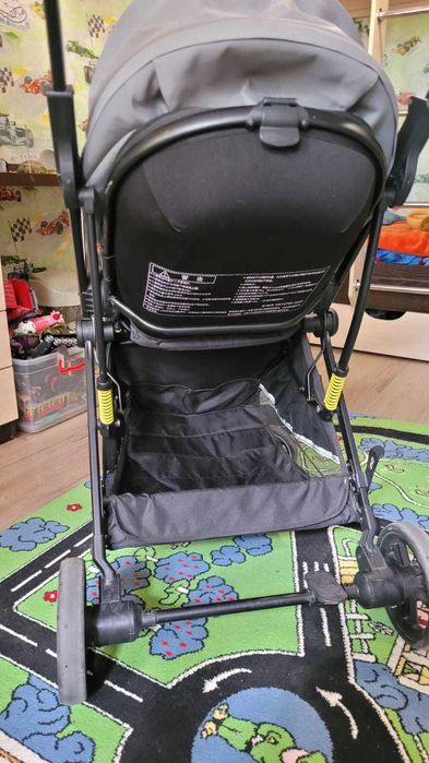 Продам прогулочную коляску Coballe