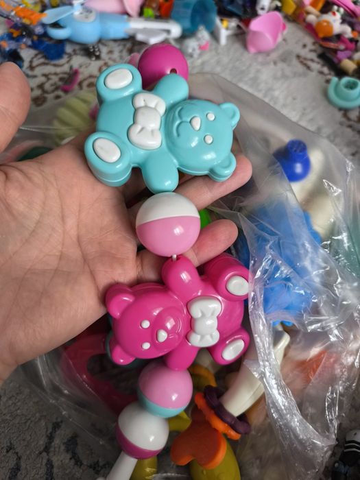 Пакет погремушки и шарики тактильные