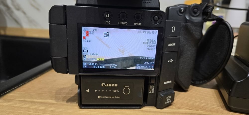 Canon EOS  C100 Mark ll