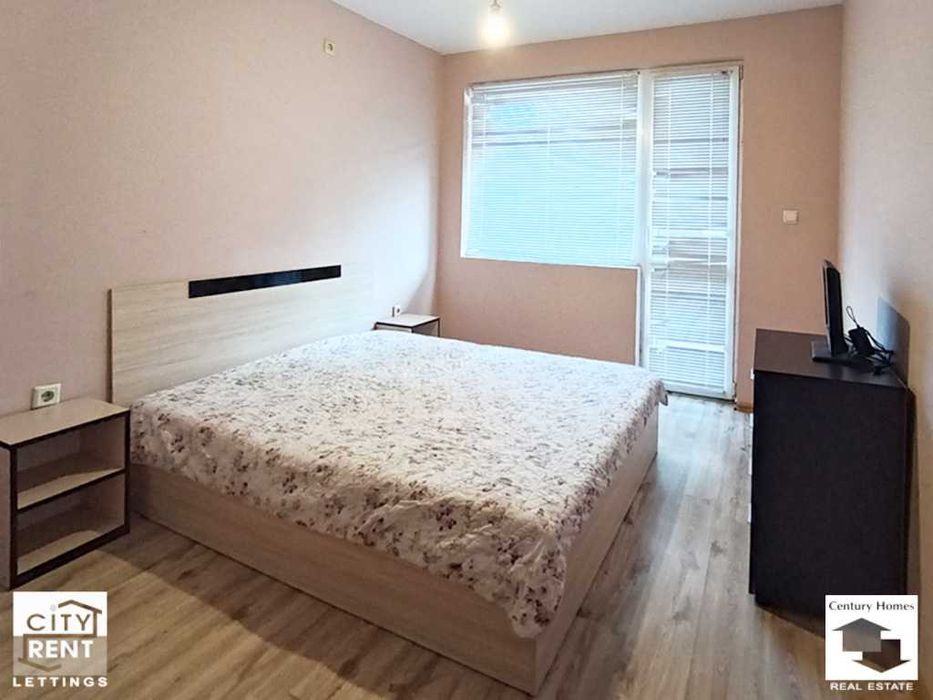 Дава се под наем Двустаен апартамент в Велико Търново, Център - 60 кв.м за 280 € - Снимка #4