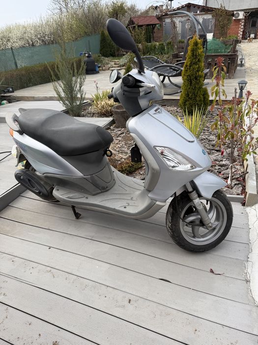 Скутер Piaggio Fay
