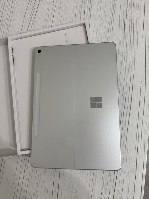 Microsoft Surface Pro 12"