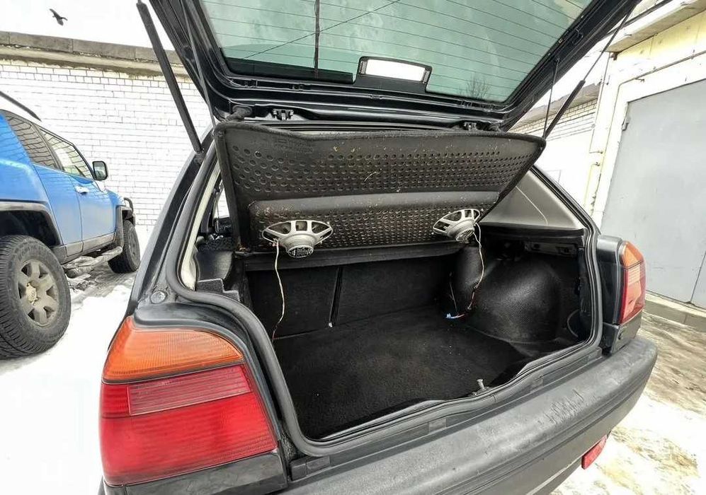 Volkswagen golf 1993 год