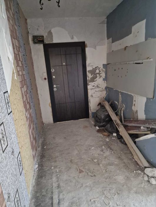 Продава се Двустаен апартамент в Радомир - 66 кв.м за 696 €/кв.м - Снимка #2