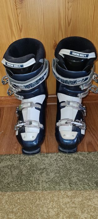 Горнолыжные ботинки