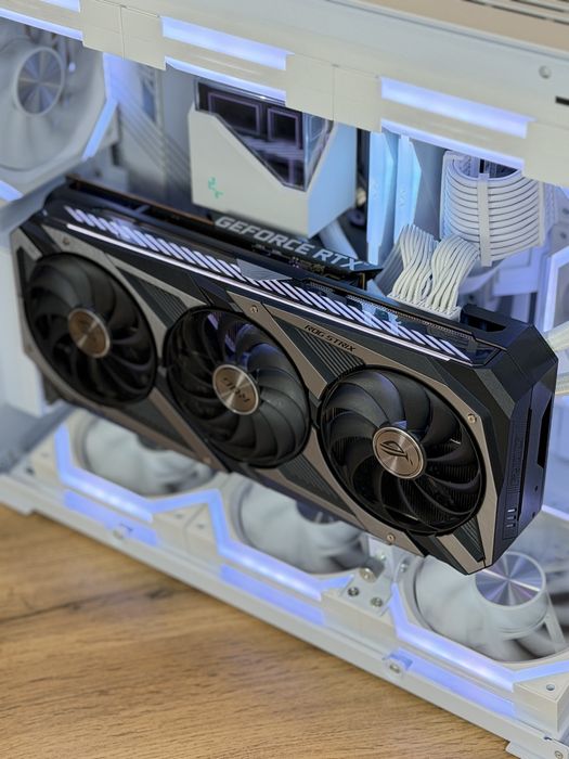 Видеокарта ASUS ROG STRIX RTX 3070