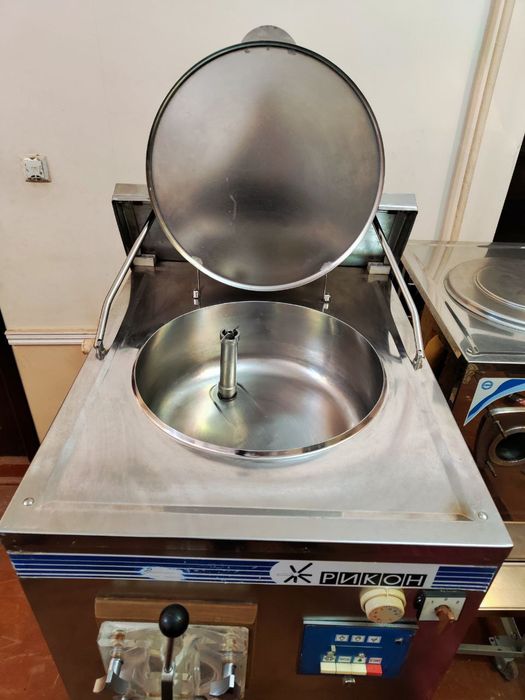 Фризер Россия& Франция ( в идеальном состоянии)