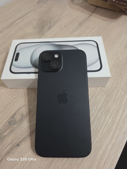 Оригинален IPhone 15  128GB