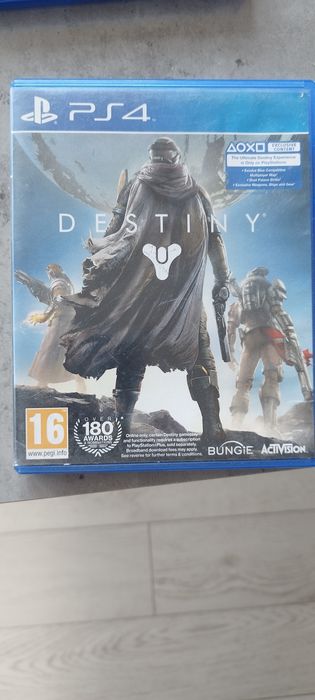 Плейстейшън 4 Playstation 4 и 6 игри