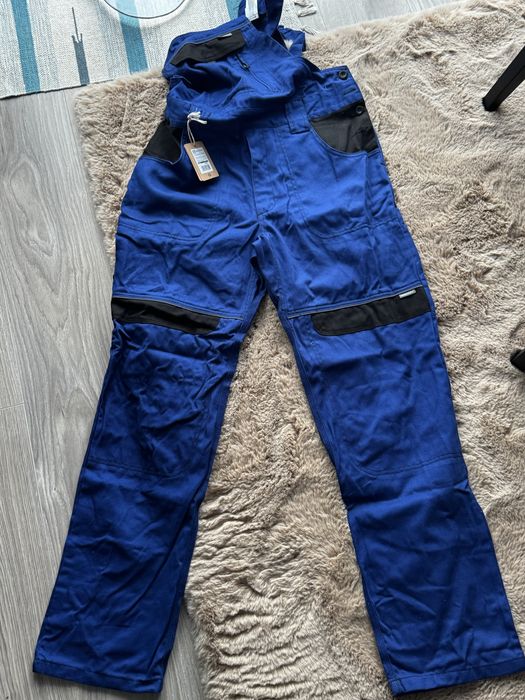 Pantaloni de lucru matlasati si simpli