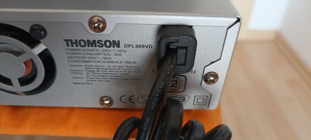 Система за домашно кино Thomson  DPL 909 VD
THOMSON 
Модел:DPL 909 VD