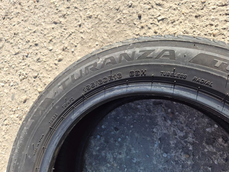 4 Anvelope de VARA - 195/60/16 - BRIDGESTONE - CA UNELE NOI - DOT 2021