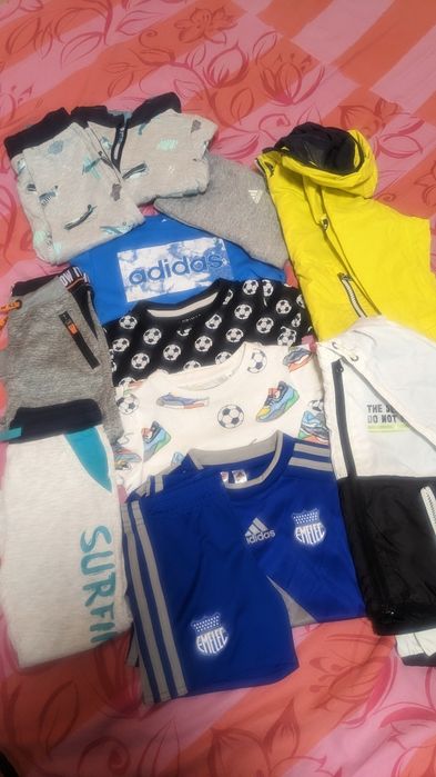 Детски дрехи рр98(ризи с дълъг ръкав(елече),ватирани дънки,ромпър пижа