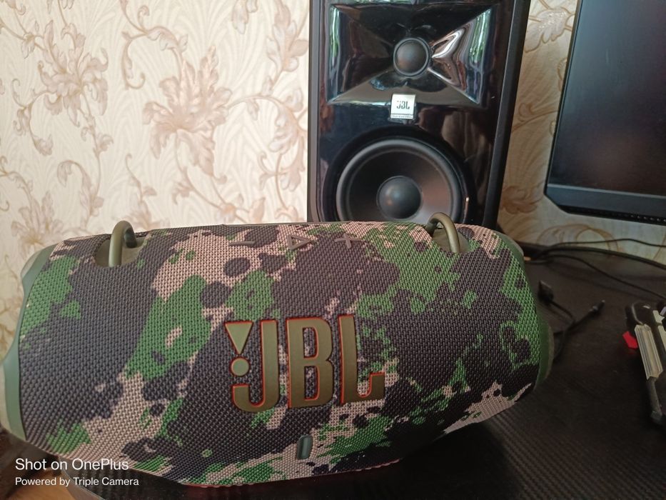 Bluetooth колонка JBL EXTREME 4