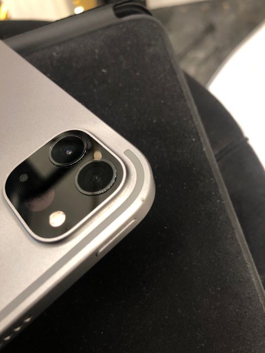 Ipad 12.9 M2 (6 generation)