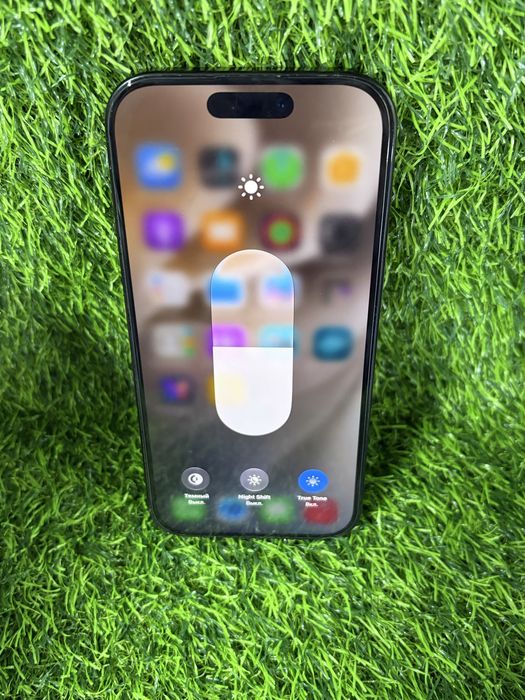 Айфон iphone Apple 16 pro